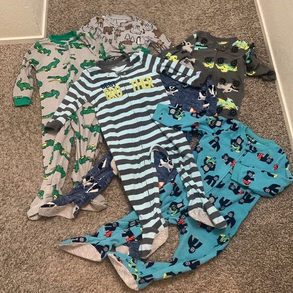 Simple Joys by Carters Footed Pajama Bundle - Picture 1 of 6